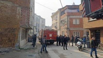 Baba çocuklarını rehin aldı, 17 saattir ikna edilme çalışılıyor