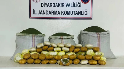 Diyarbakır'da 180 kilogram uyuşturucu ele geçirildi