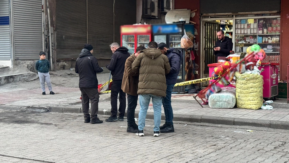 Diyarbakır'da bir günde ikinci silahlı saldırı | Başından vuruldu!