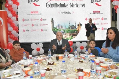 Diyarbakır’da gönül sofrası