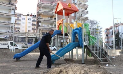 Diyarbakır’da parklarda bakım ve onarım seferberliği