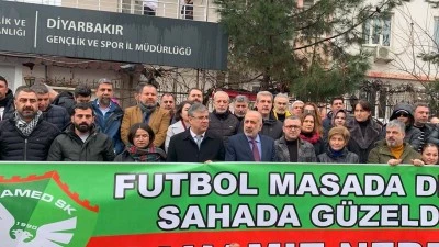 Diyarbakır Stadyumu’nda zemin sorunu; Amedspor’dan istifa çağrısı