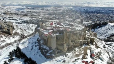 Harput'un karlı yüzü