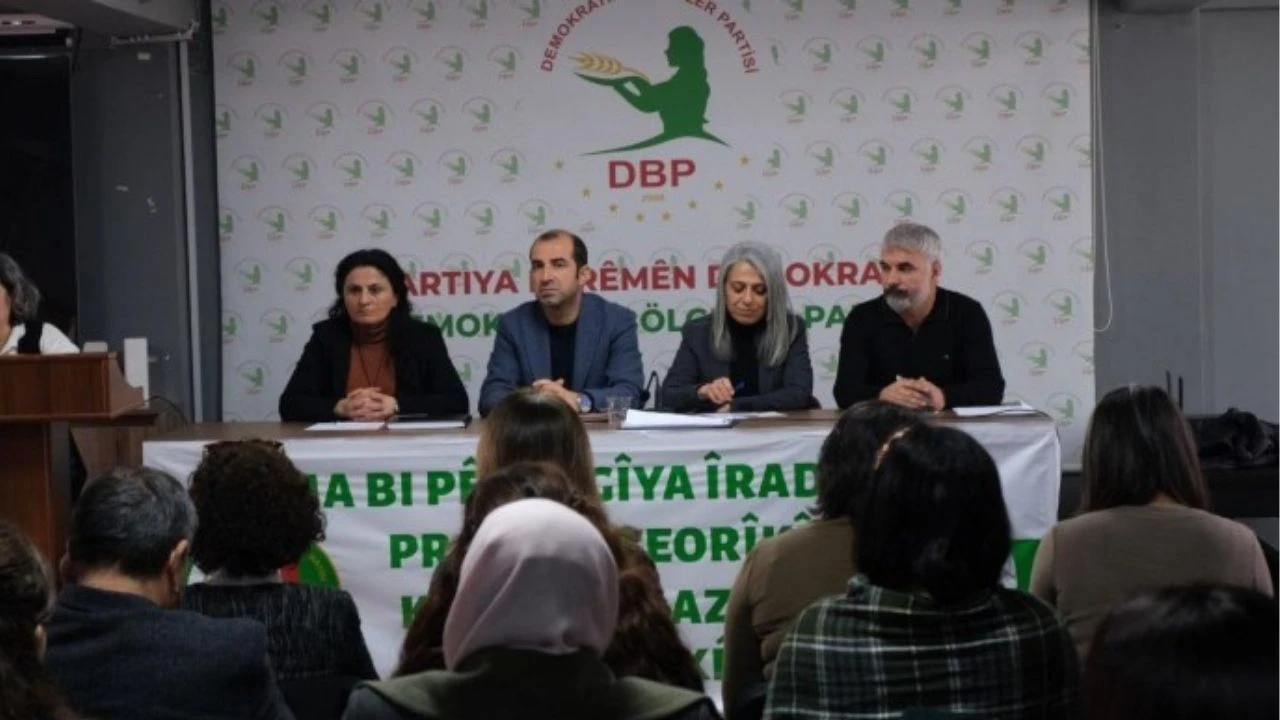 Öcalan’ın çağrısı sonrası DBP Diyarbakır’da toplandı