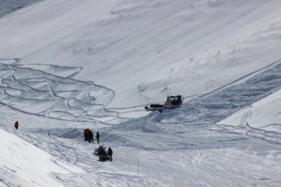 Palandöken’de çığ düştü: Ekipler hemen müdahale etti