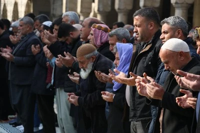 Şanlıurfa'da eller yağmur duası için semaya kalktı