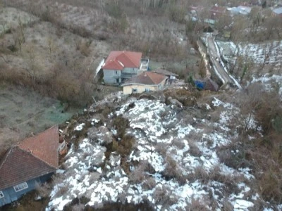 Sinop'taki heyelan bölgesi havadan görüntülendi