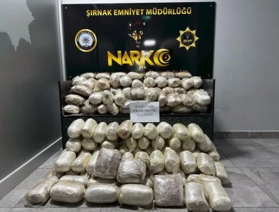 Şırnak'ta araçta 86 kilo skunk ele geçirildi