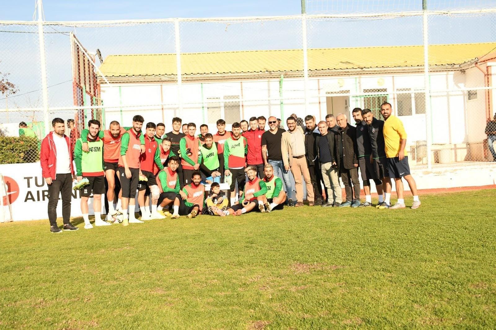 “PLAY-OFF YARIŞI İÇERİSİNDE OLMAK İSTİYORUZ”