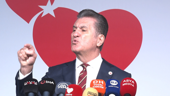 “Statlarımıza Siyasetin Girmesini Doğru Bulmayız”