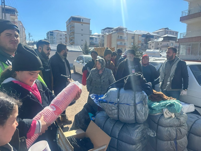 “Yaralara Merhem Olmaya Çalışıyoruz”