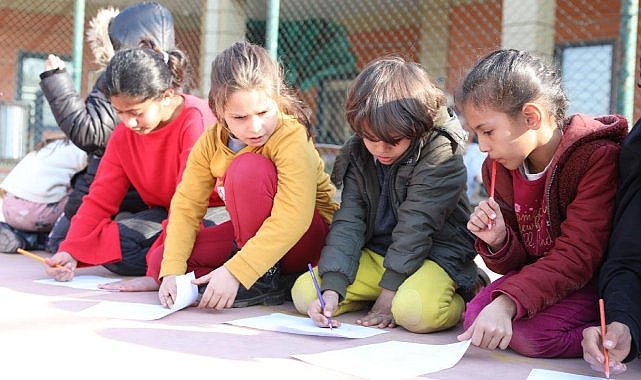 Depremzede çocuklara psikososyal destek