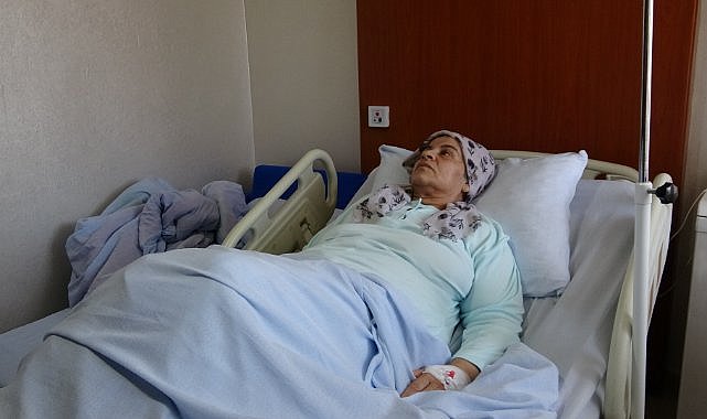 Karın ağrısı şikayeti ile gitti, safra kesesinde 2 bin taş olduğunu öğrendi