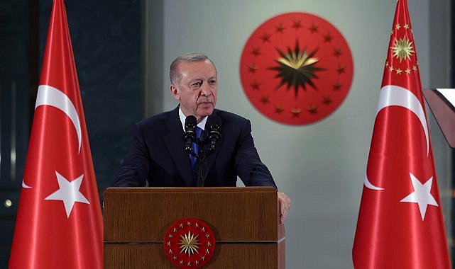 Cumhurbaşkanı Erdoğan’dan asgari ücret mesajı  