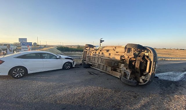 Diyarbakır'da tekstil işçilerini taşıyan minibüs kaza yaptı