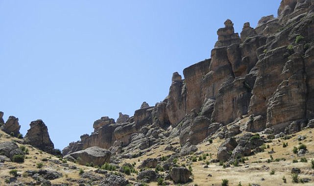 Diyarbakır'ın peribacaları hayran bırakıyor