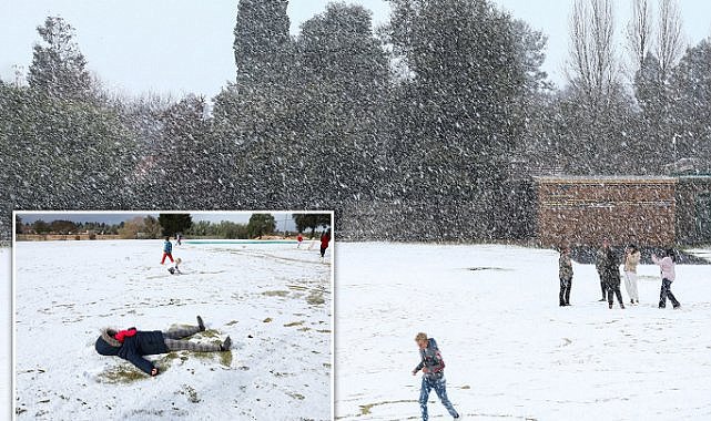 Güney Afrika'da 12 yıl sonra kar yağdı