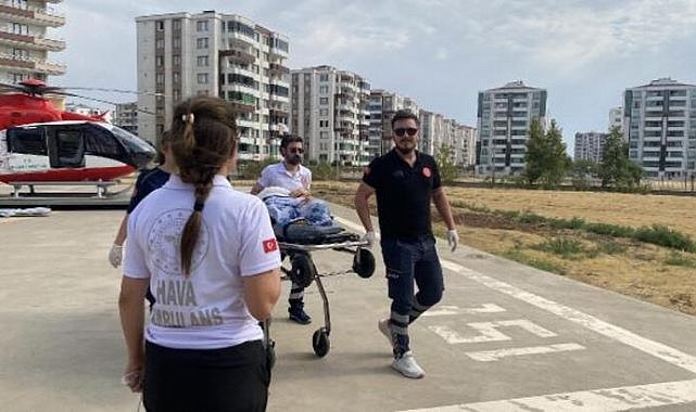 Diyarbakır’da ambulans helikopter Zeynep için havalandı