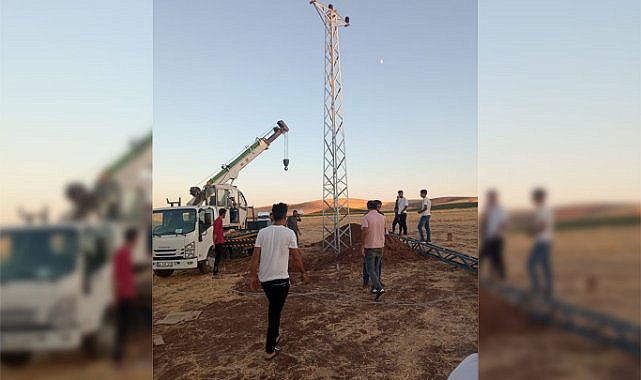 Diyarbakır'da mahalleli 17 gün sonra elektriğe kavuştu