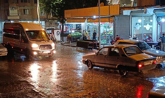 Diyarbakır'da yağmur etkili oldu