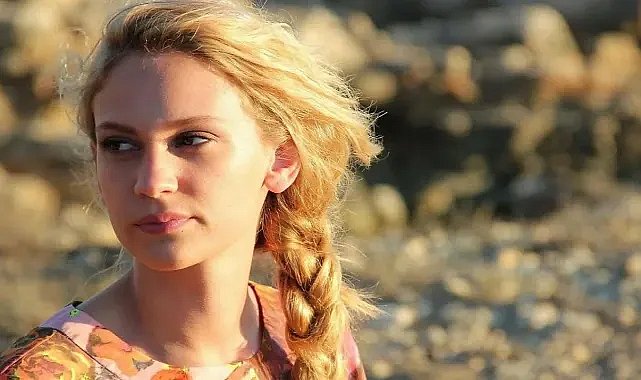 Farah Zeynep Abdullah'a Venedik Film Festivali'nden ödül