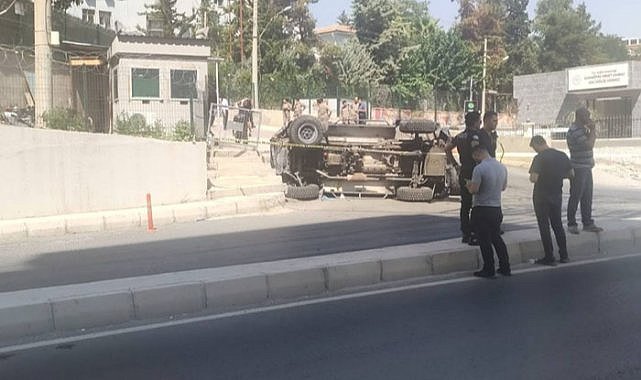 Zırhlı araç devrildi bir polis şehit oldu