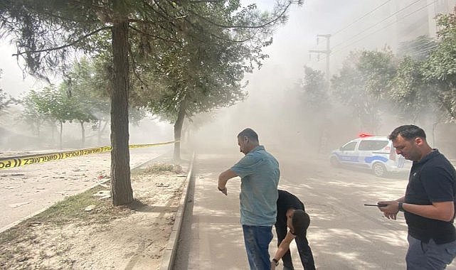 Diyarbakır’da ağır hasarlı bina çöktü