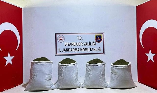 Diyarbakır’da kilolarca esrar ele geçirildi  