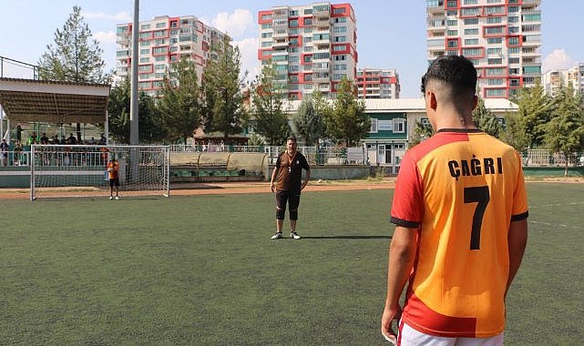 Diyarbakırlı Çağrı, futbol aşkıyla kanseri yendi