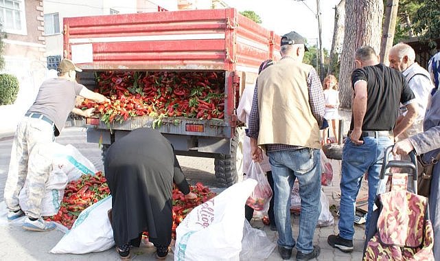 Bu da ucuz biber kapışması!