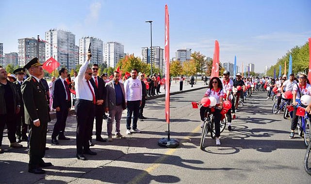 Diyarbakır’da Bisiklet Korteji