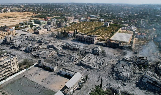 Gazze'deki konutların yarısı tahrip oldu