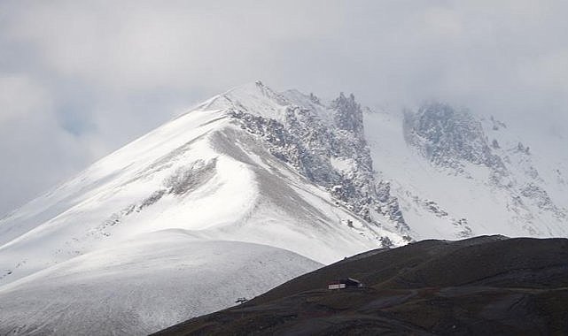 O ilde kar kalınlığı 30 santimetreye ulaştı