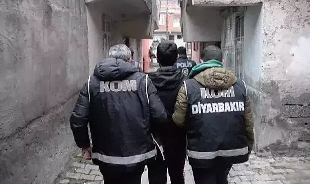 Diyarbakır'da 'Elek' operasyonu