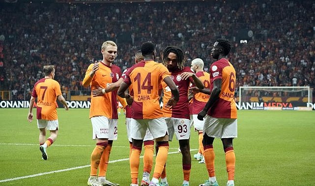   Galatasaray evindeki yenilmezliğini 22 maça çıkardı  