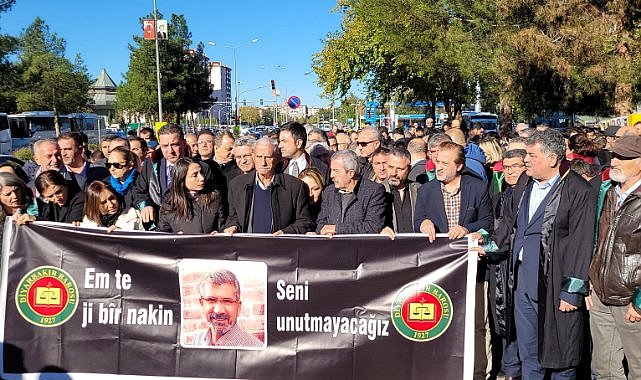 Tahir Elçi Diyarbakır'da anılıyor