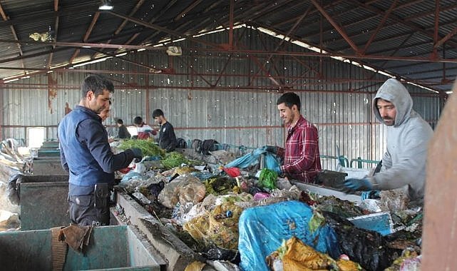 Evimizdeki  çöpler bakın nasıl enerjiye dönüştürülüyor ? 