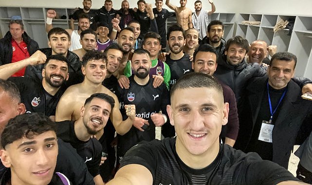 Uygun adım Play-Off'a doğru