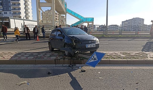 Diyarbakır'da maddi hasarlı kaza