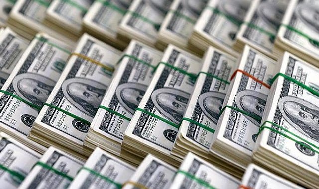 Dolar ve Euro güne yükselişle başladı