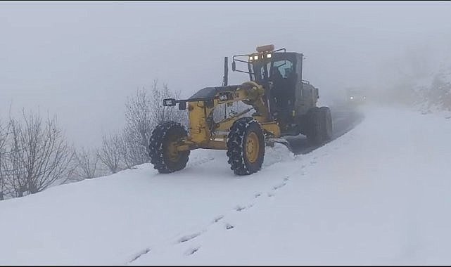 Diyarbakır’ın o ilçelerinde kar nedeniyle kapanan yollar açıldı