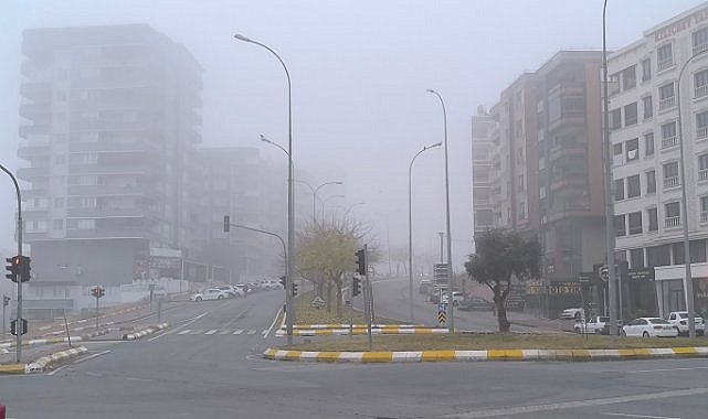 Şanlıurfa’da yoğun sis yaşamı olumsuz etkiledi